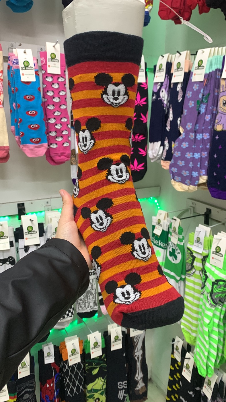 Meia Cano Alto - Mickey Mouse xadrez 